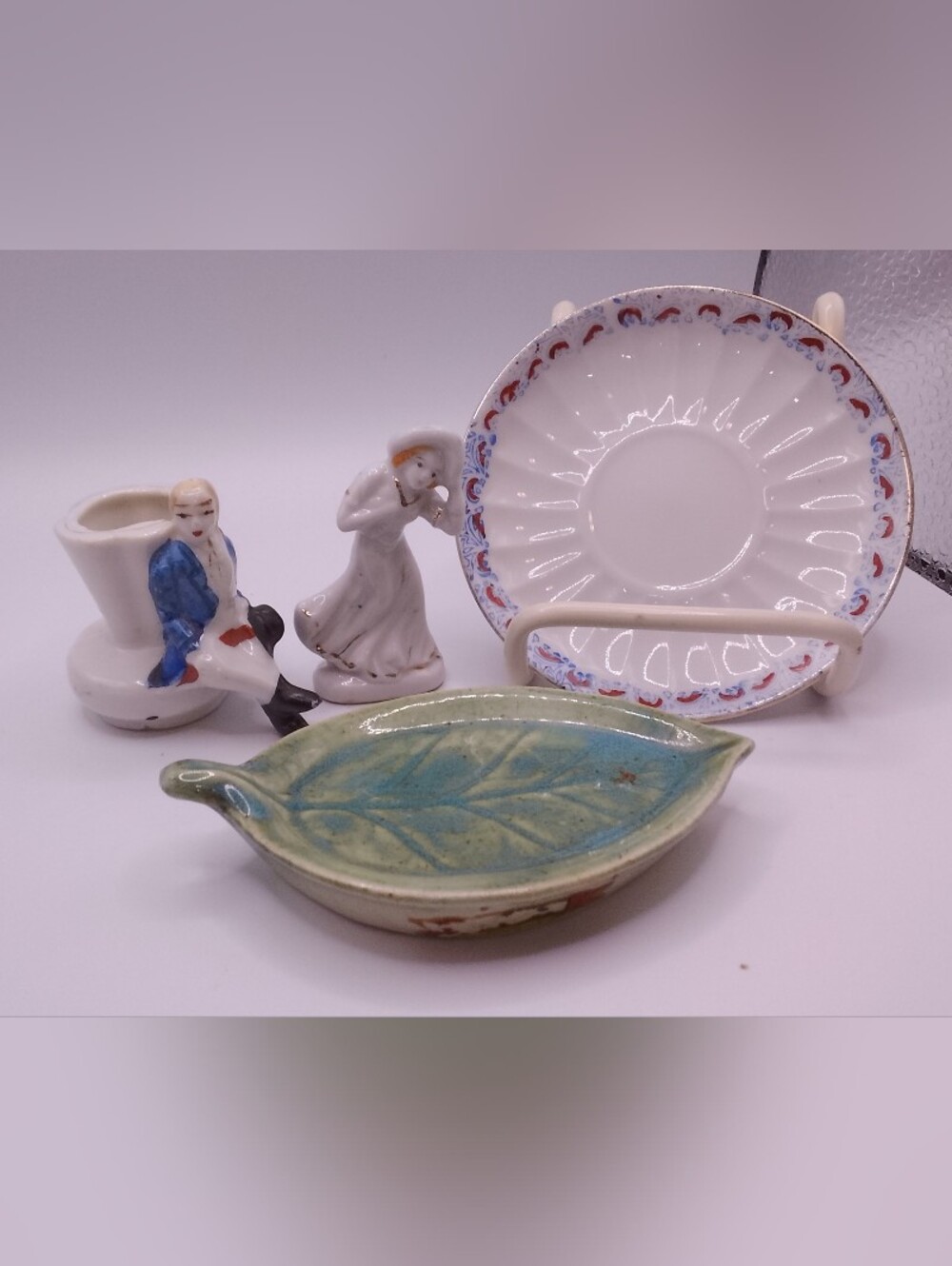 group of items from occupied Japan 4 pieces